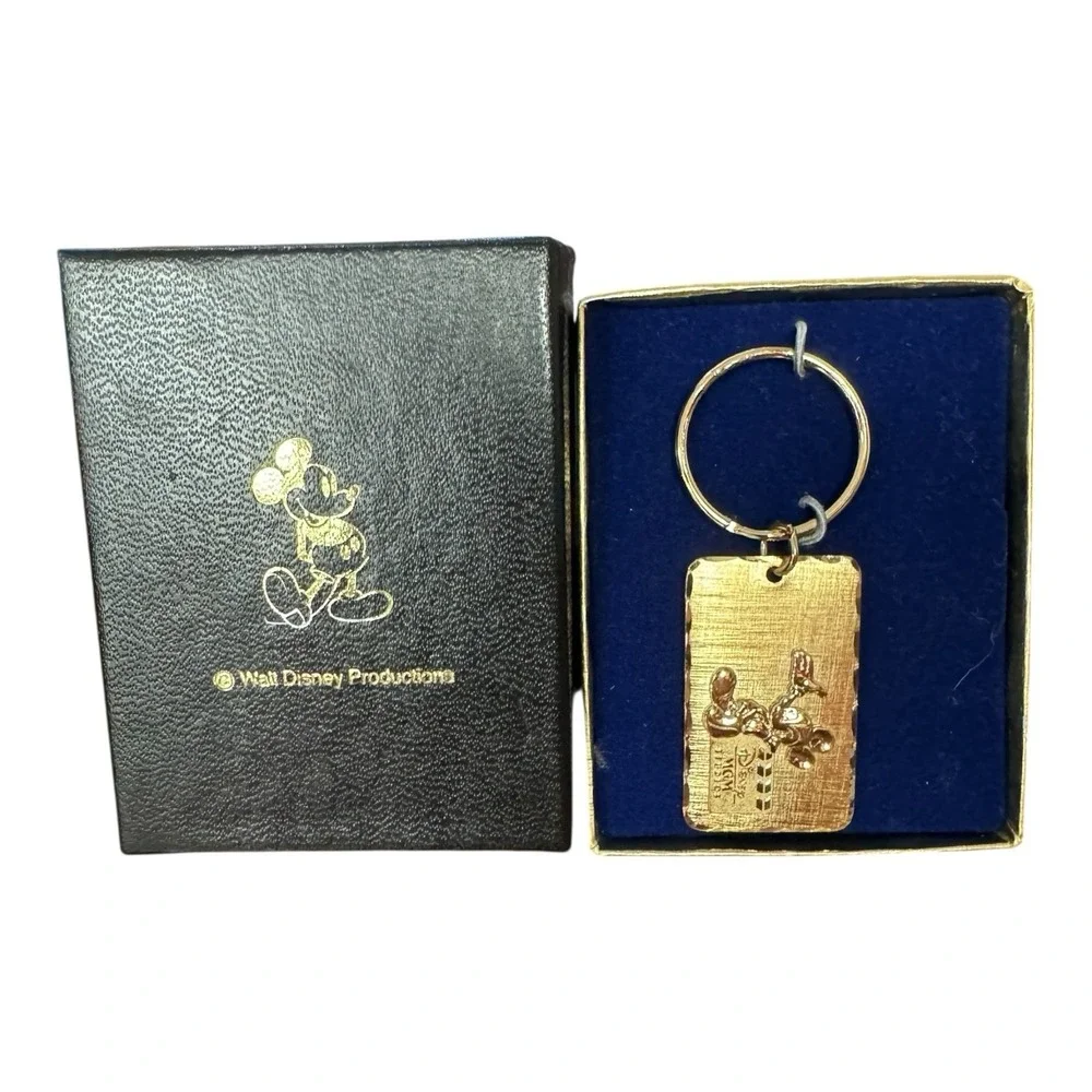 Walt Disney Productions MGM Gold Plated Mickey Mouse Key Chain In‎ Original Box
